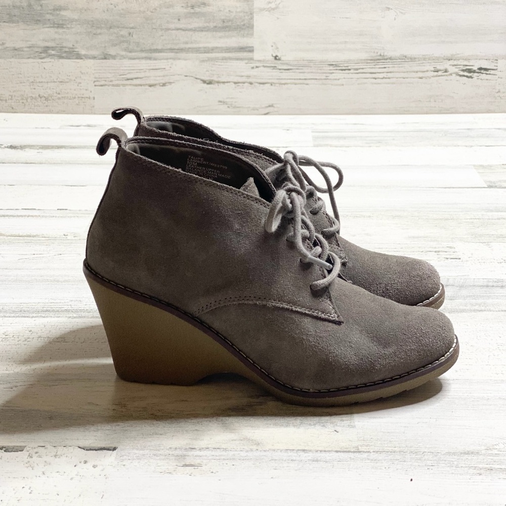 White Mountain Laceup Lambert Bootie